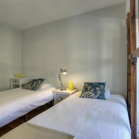 Angel's Duplex Terrace Five Bedrooms * Lisboa